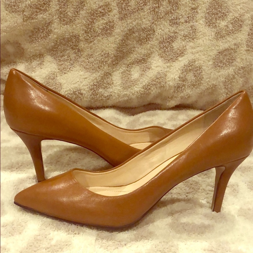 Boutique 9 Pumps